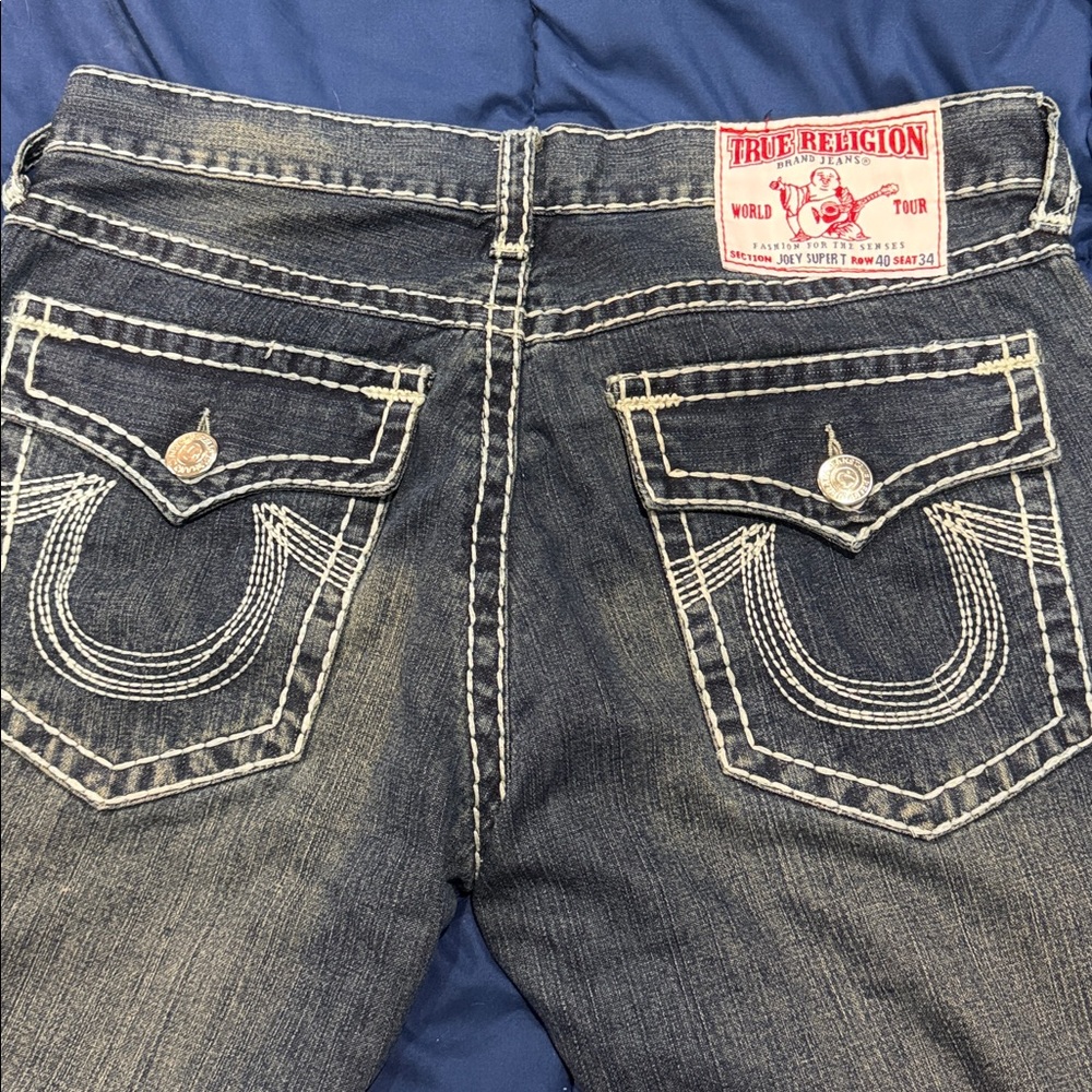 True religion row 40 seat 34 ( box 3)